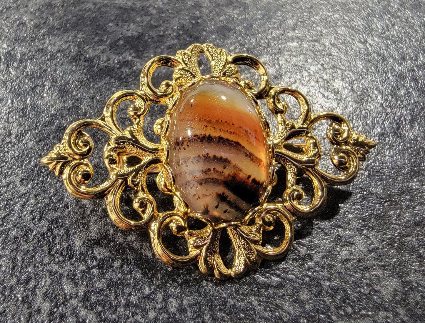 Hand Cut Agate Brooch